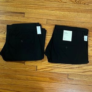 LOT of 2 NWT Gap Men’s Black Straight Fit Khaki Chinos